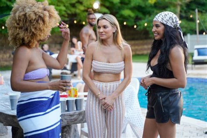 
“I’m devastated” – Summer House fans react to Lindsay Hubbard and Danielle Olivera feud in season 7 trailer 