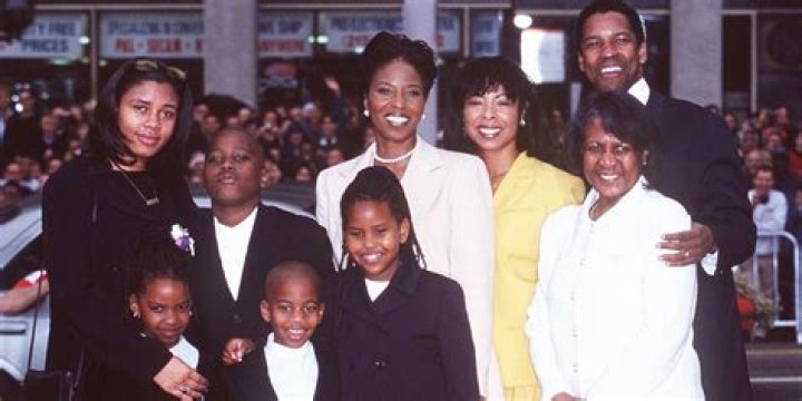 
Inside Denzel Washington’s Family With Wife Paulette and Their Four Children 