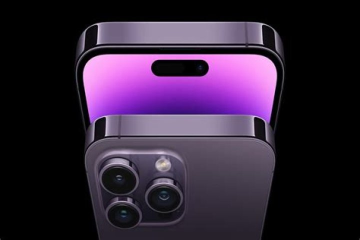 
iPhone 14 Pro’s camera bump hampers wireless charging capabilities: Report 