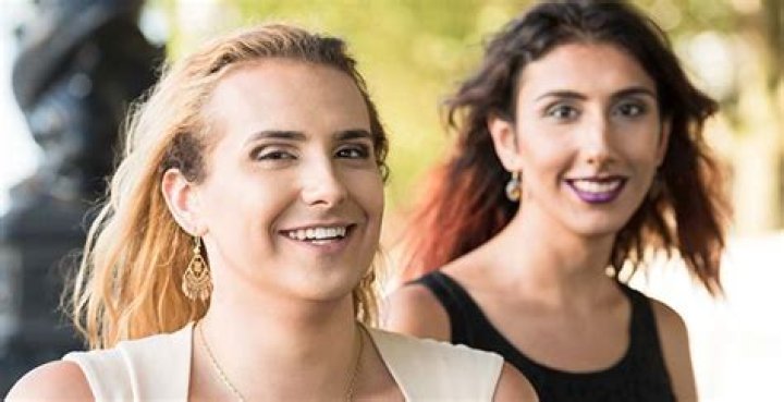 Is Cave Town Transgender? Who Is Cave Town Dating? Know About Net Worth & Earning