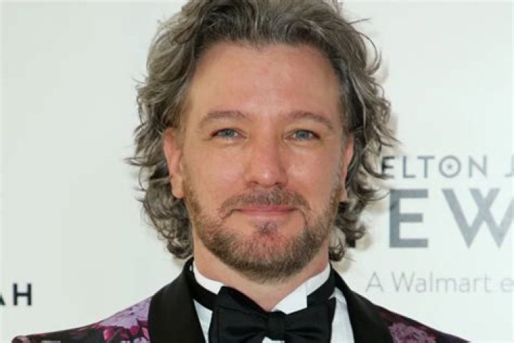 
Is JC Chasez Married to Wife? Or Dating Girlfriend? Past Relationships. 