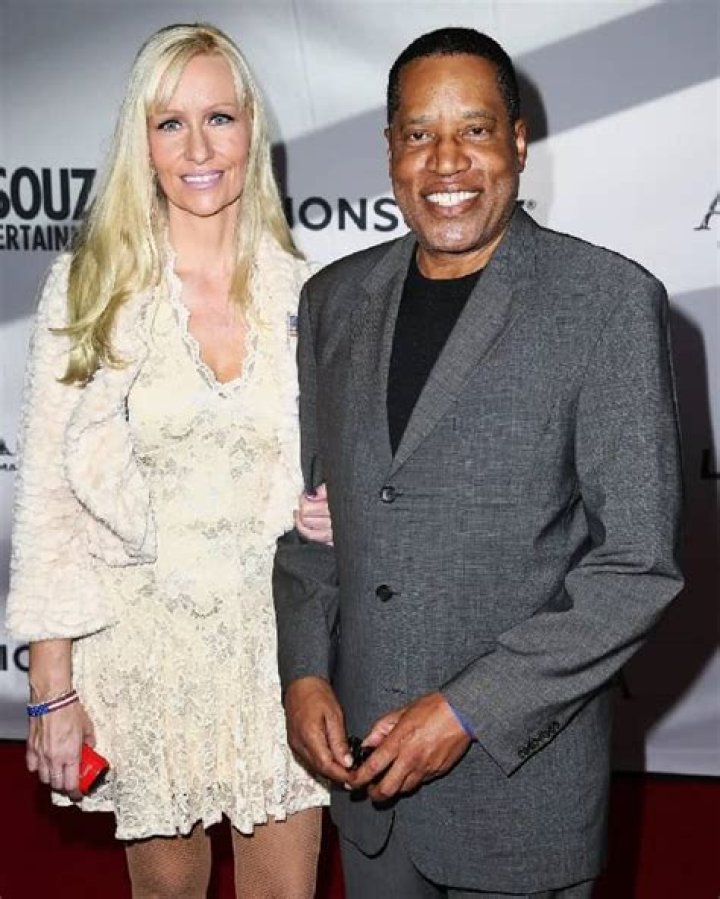 
Is Larry Elder Married? How Is Alexandra Datig Related to Him? 