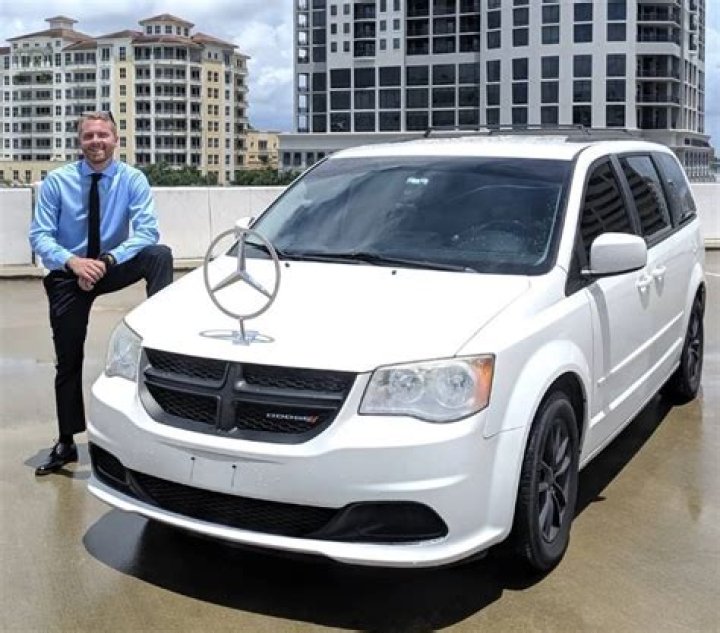 Is Ross Creations Gay? Partner Age And Net Worth