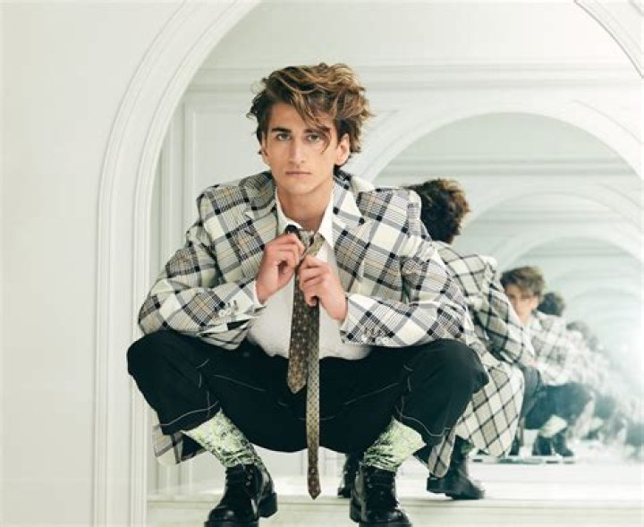 Is Sebastian Croft Gay? Find Out The Sexuality Of The Heartstopper Actor