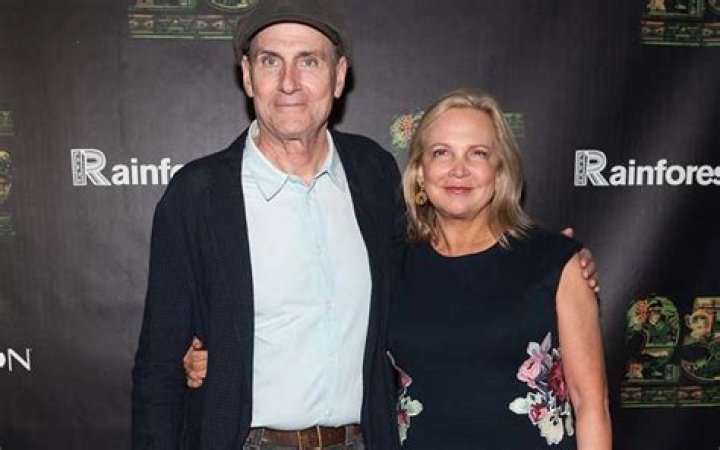 
James Taylor is Married to Wife: Caroline “Kim” Smedvig. Past Relationships. 4 kids. 