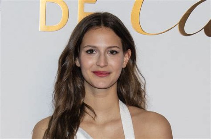 Jeanne Cadieu Height, Weight, Net Worth, Age, Birthday, Wikipedia, Who, Nationality, Biography