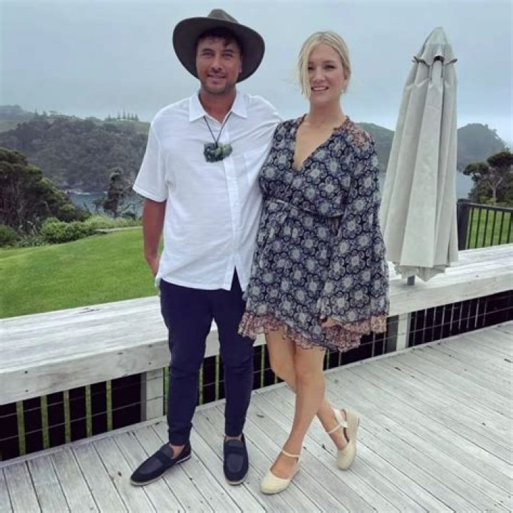 
Jemima Robinson Height, Weight, Net Worth, Age, Birthday, Wikipedia, Who, Nationality, Biography 