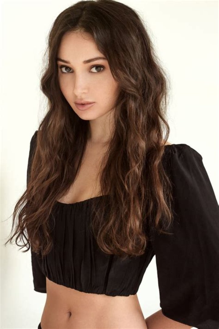 Jenna Berman Height, Weight, Net Worth, Age, Birthday, Wikipedia, Who, Nationality, Biography
