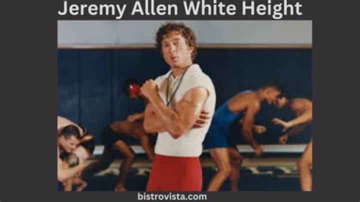 Jeremy Allen White Height, Weight, Net Worth, Age, Birthday, Wikipedia, Who, Nationality, Biography