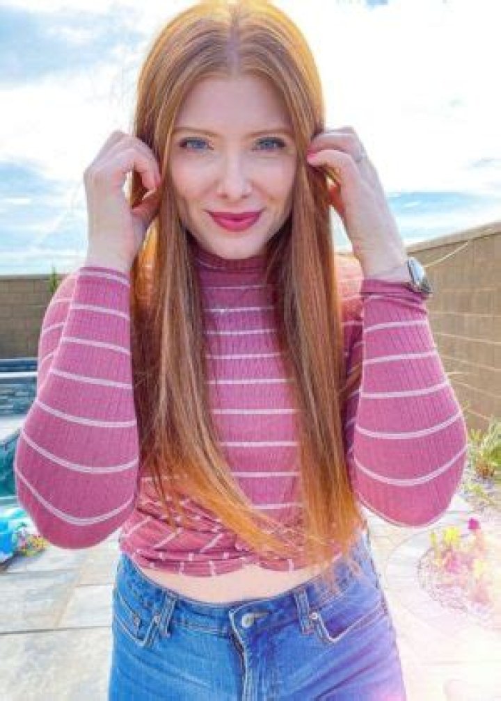 
Jessica Skube Height, Weight, Net Worth, Age, Birthday, Wikipedia, Who, Nationality, Biography 