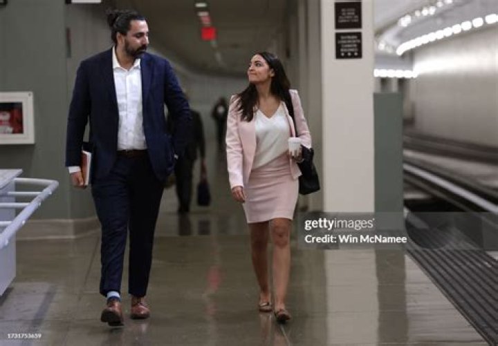 
Joe Bonilla Height, Weight, Net Worth, Age, Birthday, Wikipedia, Who, Nationality, Biography 