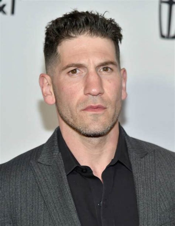 Jon Bernthal Height, Weight, Net Worth, Age, Birthday, Wikipedia, Who, Nationality, Biography