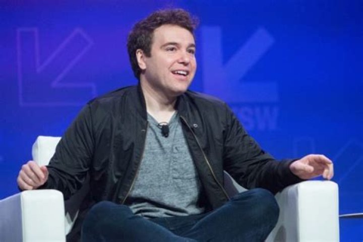 Jon Lovett Height, Weight, Net Worth, Age, Birthday, Wikipedia, Who, Nationality, Biography