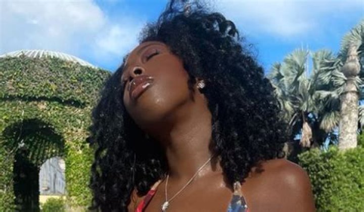 
Jordanne Deveaux Height, Weight, Net Worth, Age, Birthday, Wikipedia, Who, Instagram, Biography 