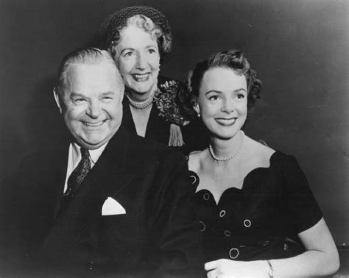 
June Lockhart Wiki Bio, age, net worth, height, daughters.Dead or Alive? 