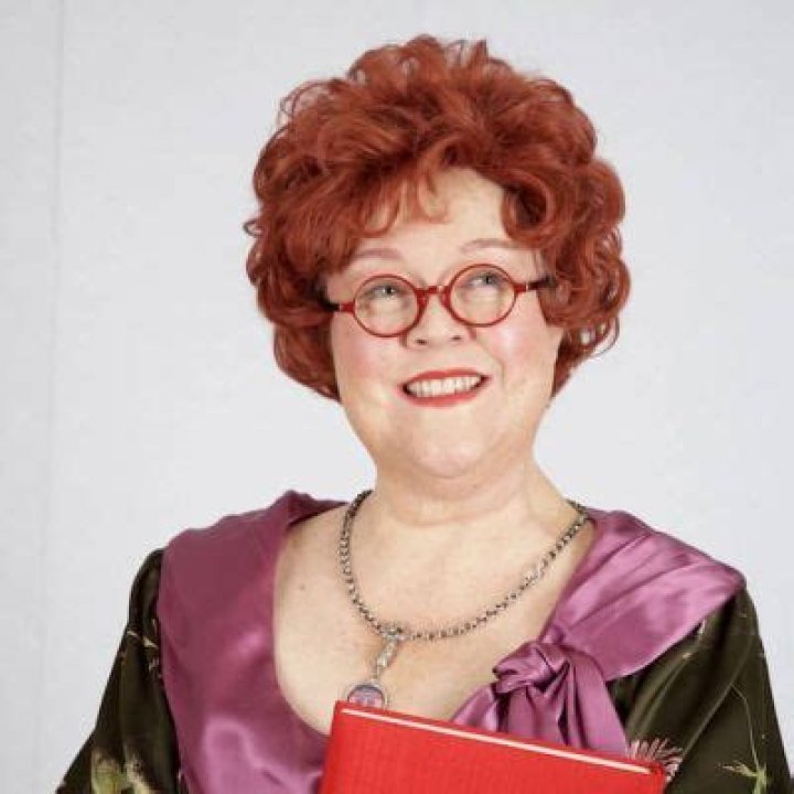 Kathy Kinney Height, Weight, Net Worth, Age, Birthday, Wikipedia, Who, Nationality, Biography