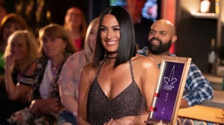 
“Keep doing your thing”: Barmageddon fans are obsessed with host Nikki Bella’s style on the show 