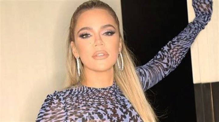 
Khloe Kardashian Says She Was ‘Scared To Go Online’ Following ‘The Kardashians’ Season 2 Premiere 