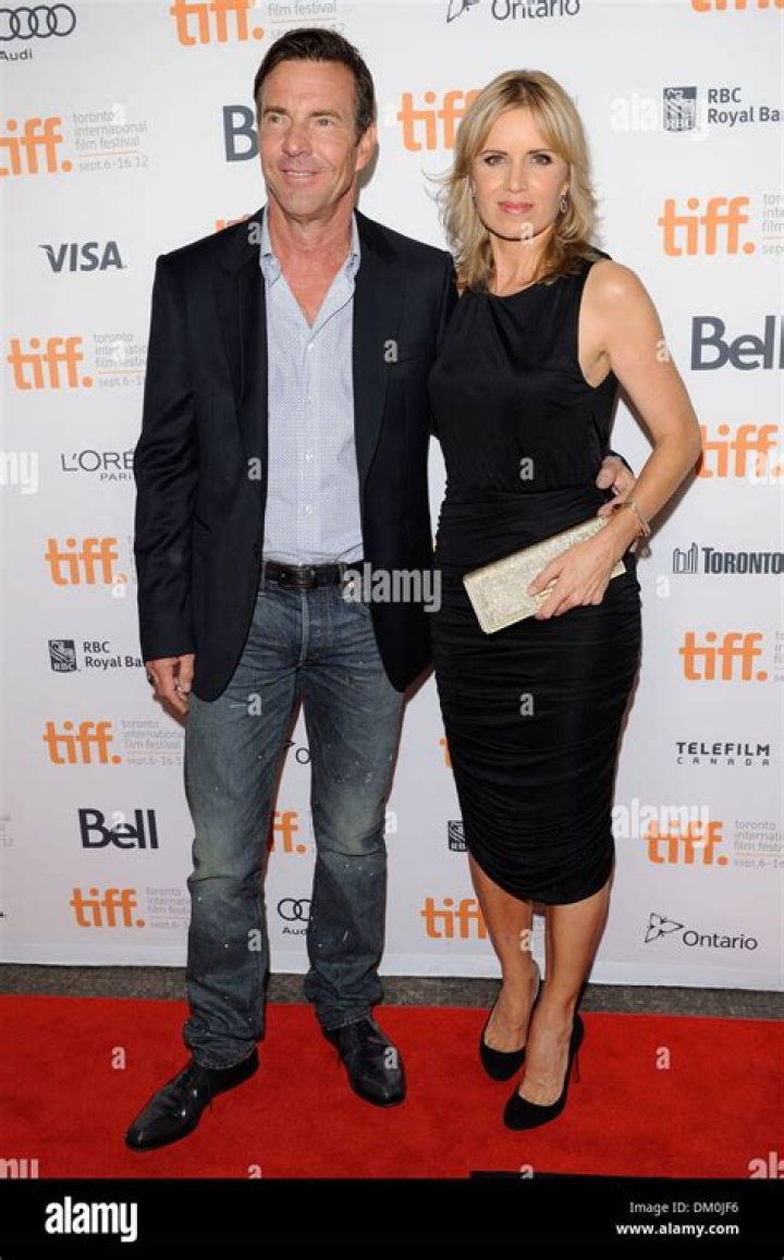 
Kim Dickens Husband Ken Dixon Is Canadian Entrepreneur – A peek Inside Her Married Life! 