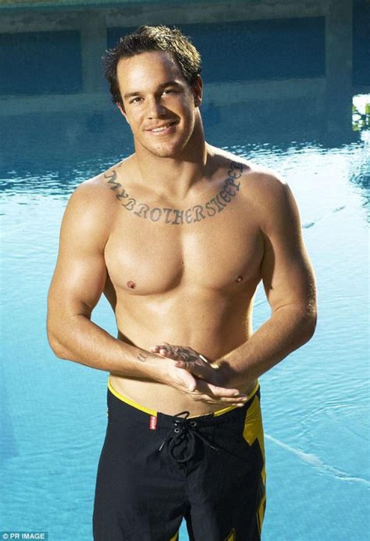 
Koby Abberton Height, Weight, Net Worth, Age, Birthday, Wikipedia, Who, Nationality, Biography 