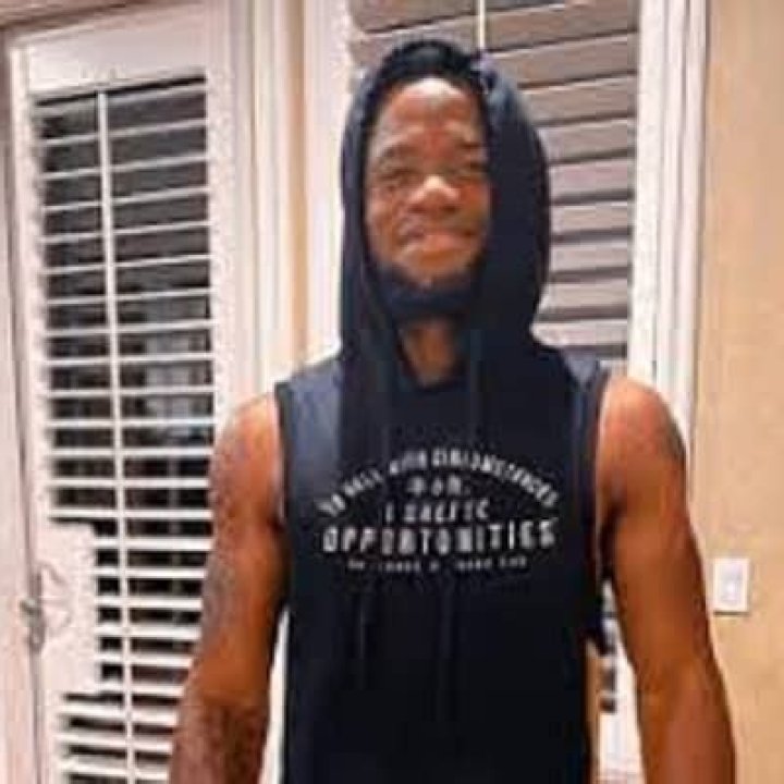 Kyle Aaris Hughley Height, Weight, Net Worth, Age, Wiki, Who, Instagram, Biography