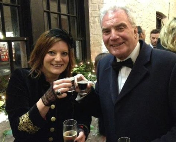 Liesa Dornan Height, Weight, Net Worth, Age, Birthday, Wikipedia, Who, Instagram, Biography