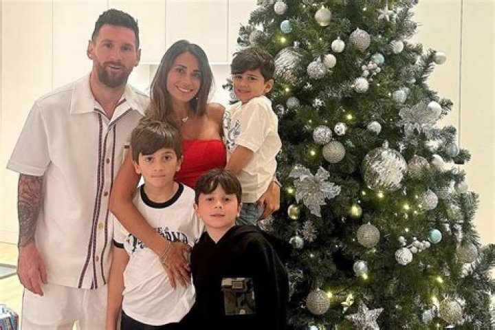 
Lionel Messi Celebrates Christmas with Wife and Kids After World Cup Win: ‘Feliz Navidad’ 