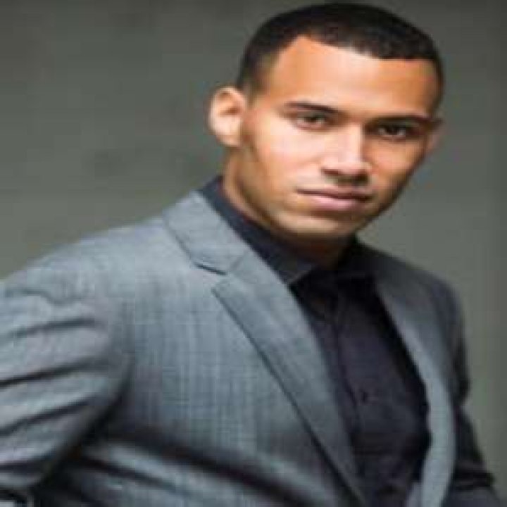 
Luc Roderique Height, Weight, Net Worth, Age, Birthday, Wikipedia, Who, Nationality, Biography 