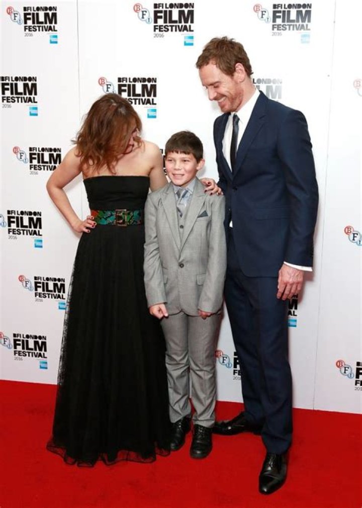 Lyndsey Marshal Height, Weight, Net Worth, Age, Birthday, Wikipedia, Who, Nationality, Biography