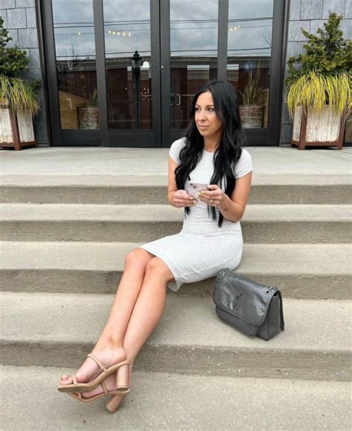 Mackenzie Edwards Height, Weight, Net Worth, Age, Birthday, Wikipedia, Who, Instagram, Biography