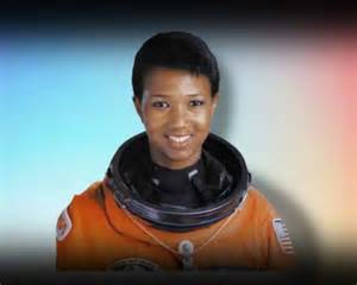 
Mae Jemison Height, Weight, Net Worth, Age, Birthday, Wikipedia, Who, Nationality, Biography 