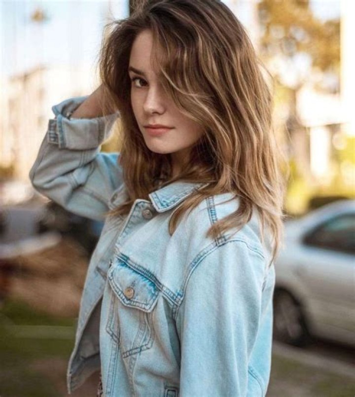 Makenzie Raine Height, Weight, Net Worth, Age, Wiki, Who, Instagram, Biography