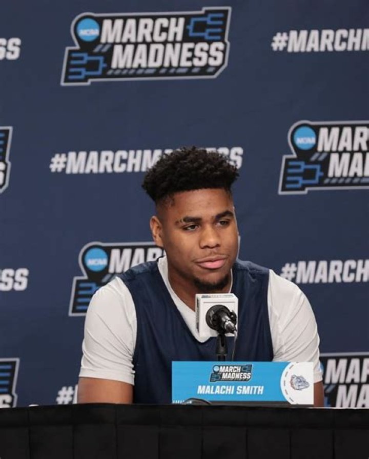 
Malachi Smith Height, Weight, Net Worth, Age, Birthday, Wikipedia, Who, Nationality, Biography 