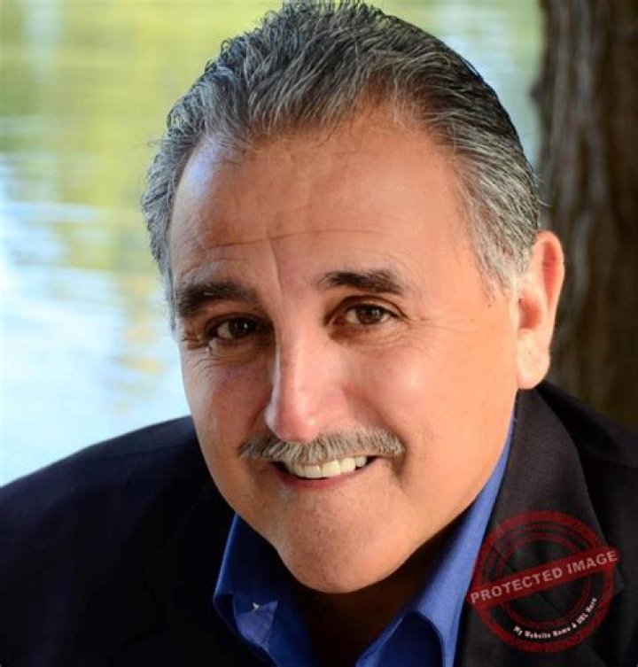 
Manuel Rafael Lozano Height, Weight, Net Worth, Age, Birthday, Wikipedia, Who, Nationality, Biography 