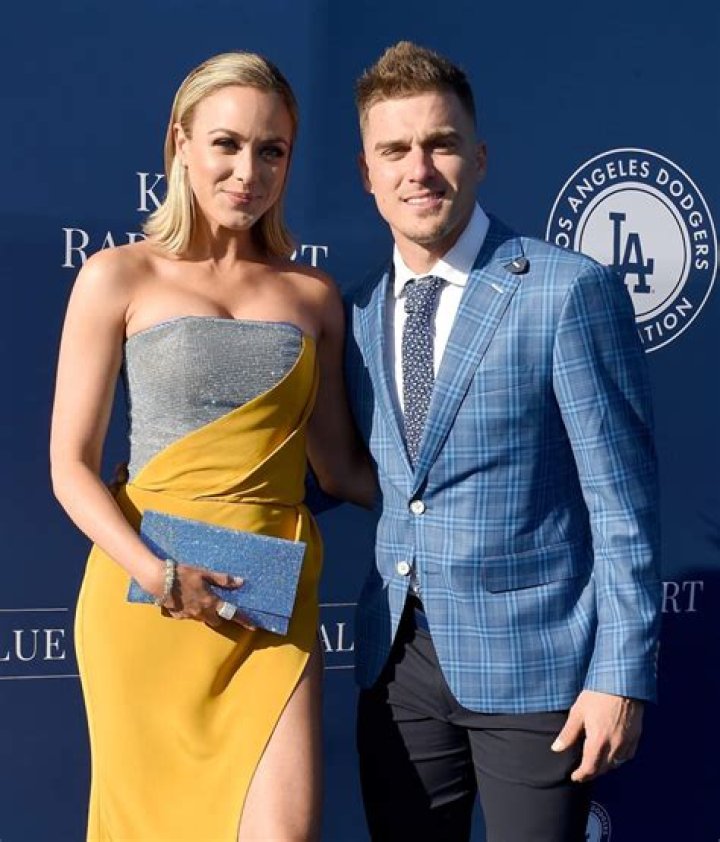 Mark Vicente Height, Weight, Net Worth, Age, Birthday, Wikipedia, Who, Instagram, Biography