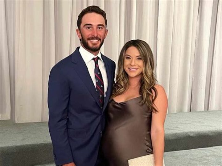 
Max Homa is Married to Wife: Lacey Croom. Kids 