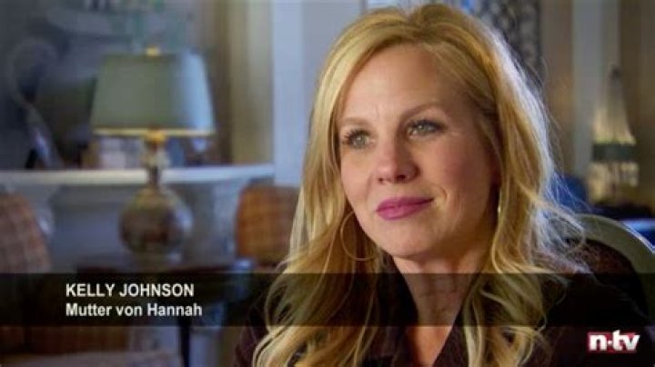 
Meghan King Meets ‘Bachelorette’ Star Mike Johnson At A Strip Club 