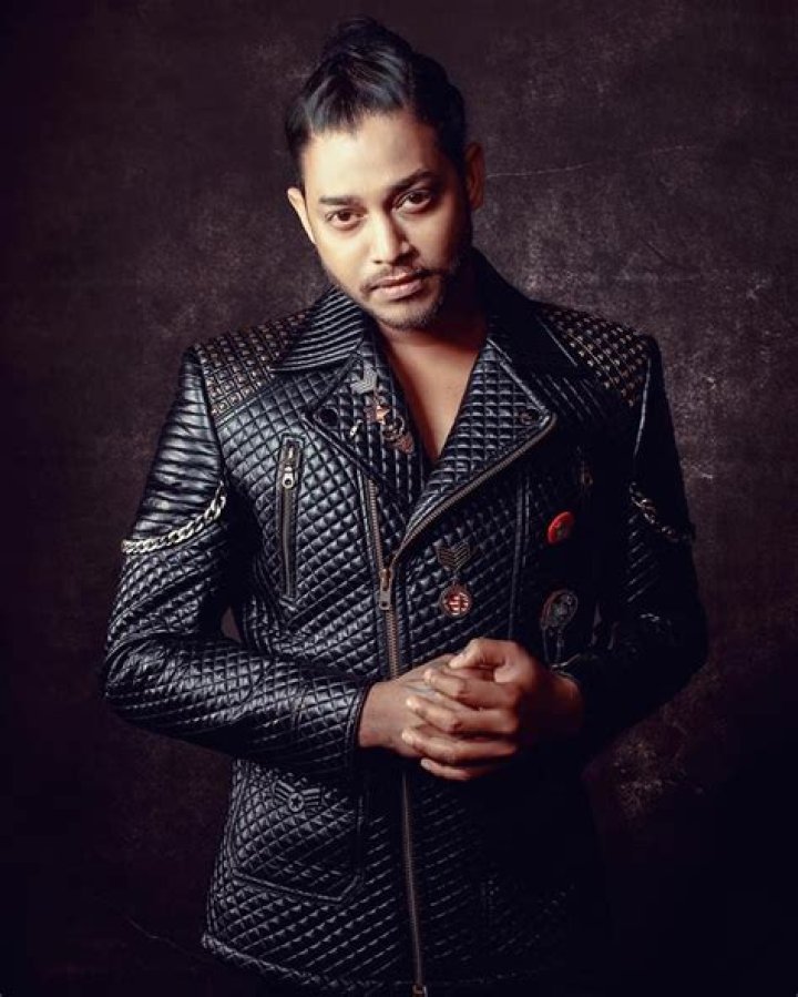 
Melvin Louis Height, Weight, Net Worth, Age, Birthday, Wikipedia, Who, Nationality, Biography 