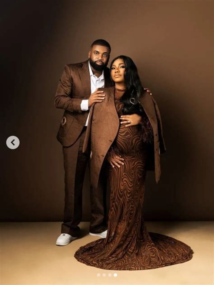 
Mercy Chinwo And Her Hubby Pose Gracefully In Gorgeous Outfit As They Share New Pictures 