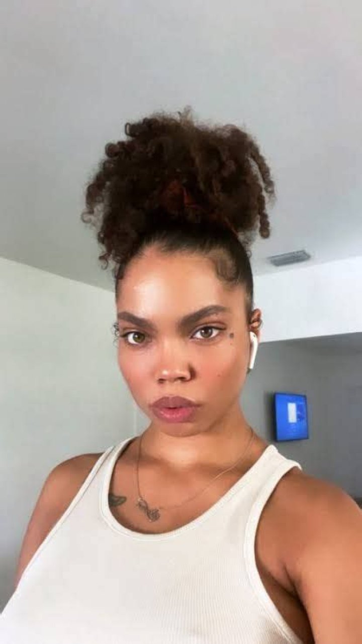 
Miss Cheeks – Sataneeshaa Age, Birthday, Wikipedia, Who, Nationality, Biography 