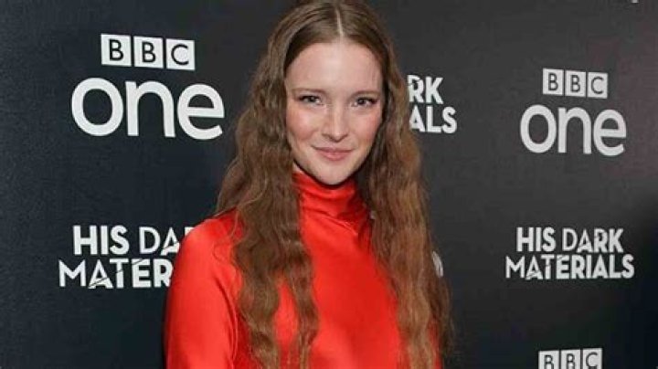 Morfydd Clark Husband – Is The Actress Married? Facts We Know About Her