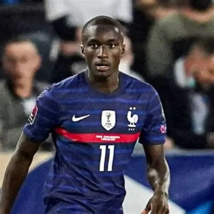 
Moussa Diaby Height, Weight, Net Worth, Age, Birthday, Wikipedia, Who, Nationality, Biography 