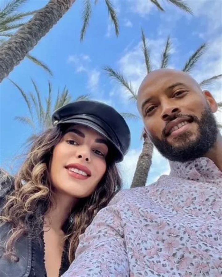 Nadine Velazquez Height, Weight, Net Worth, Age, Birthday, Wikipedia, Who, Instagram, Biography