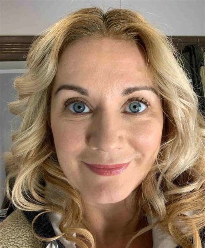 Natalie Lisinska Height, Weight, Net Worth, Age, Birthday, Wikipedia, Who, Nationality, Biography