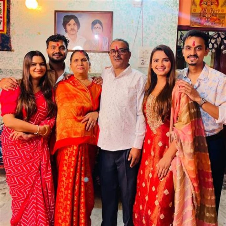 
Neelam Giri Height, Weight, Net Worth, Age, Birthday, Wikipedia, Who, Nationality, Biography 