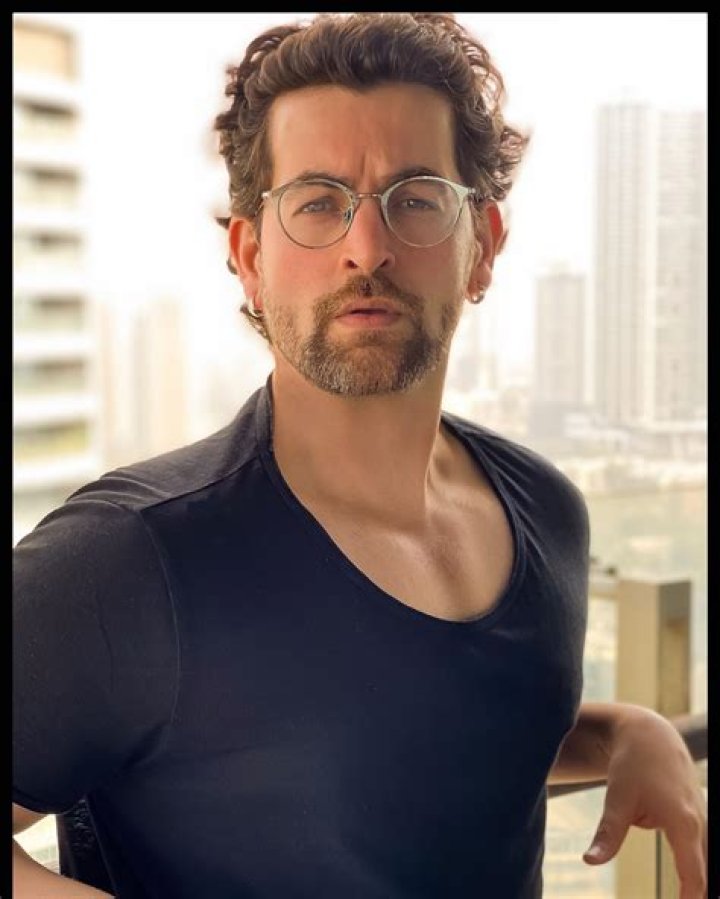 Neil Nitin Mukesh Height, Weight, Net Worth, Age, Birthday, Wikipedia, Who, Instagram, Biography