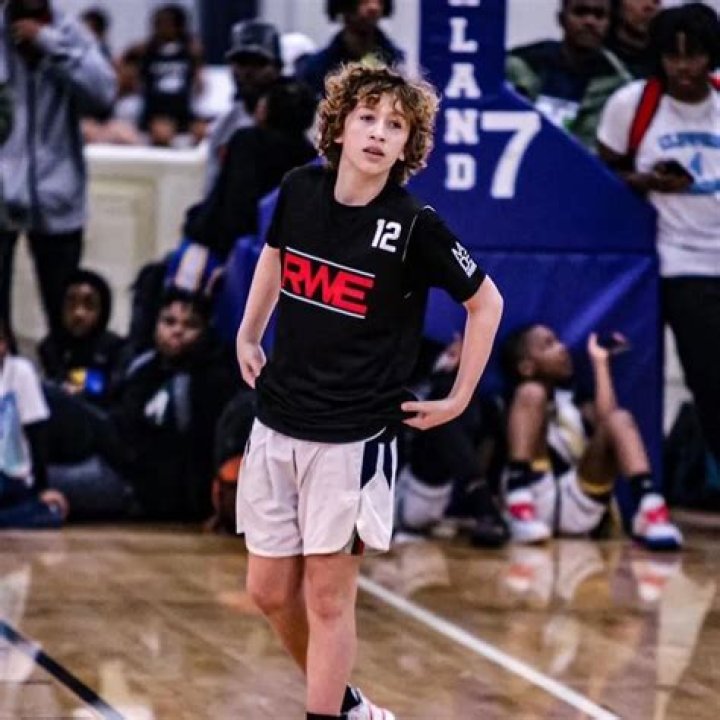 Nelson Neumann Height, Weight, Net Worth, Age, Birthday, Wikipedia, Who, Instagram, Biography