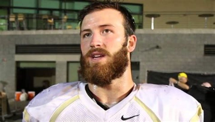 
Nick Dzubnar Height, Weight, Net Worth, Age, Wiki, Who, Instagram, Biography 