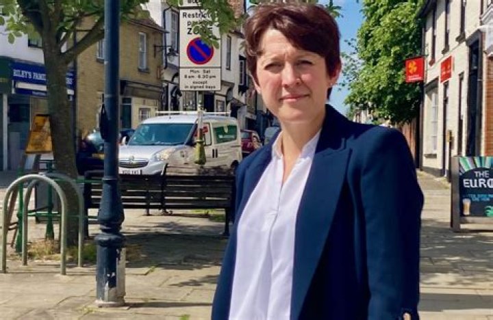 
Nikki Da Costa Height, Weight, Net Worth, Age, Birthday, Wikipedia, Who, Nationality, Biography 