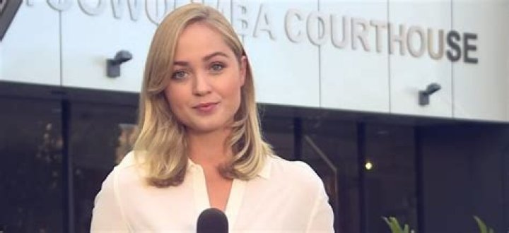 
Nine Network Journalist Annie Pullar Partner and Family Life, Is She Married? 